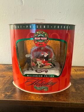 Vintage 1999 Hot Wheels Millennium Edition Scorchin’ Scooter Holiday Present #2